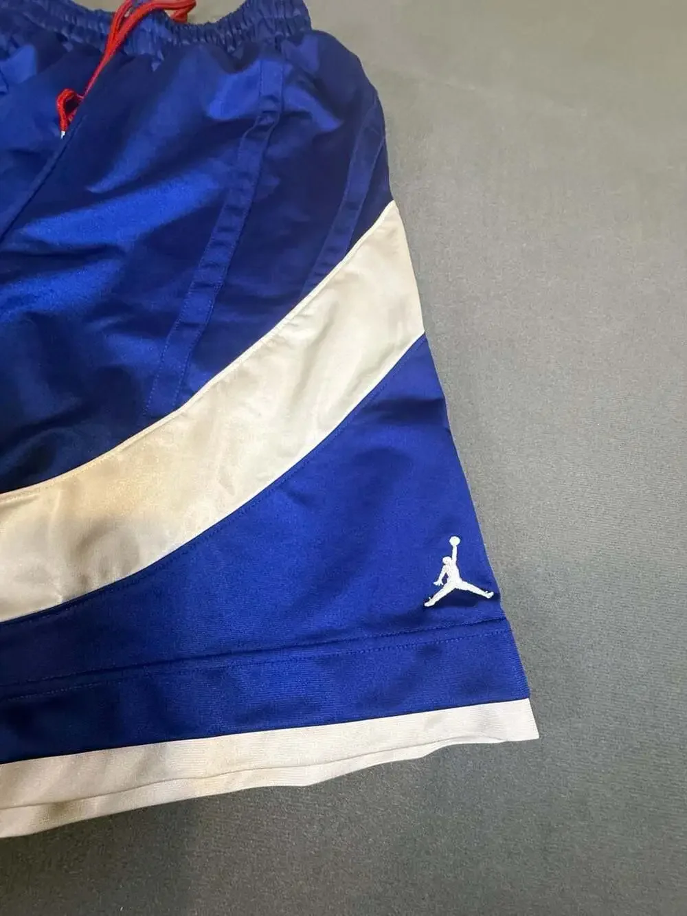 Nike Air Jordan Satin Diamond Basketball Shorts Blue White Red Size S